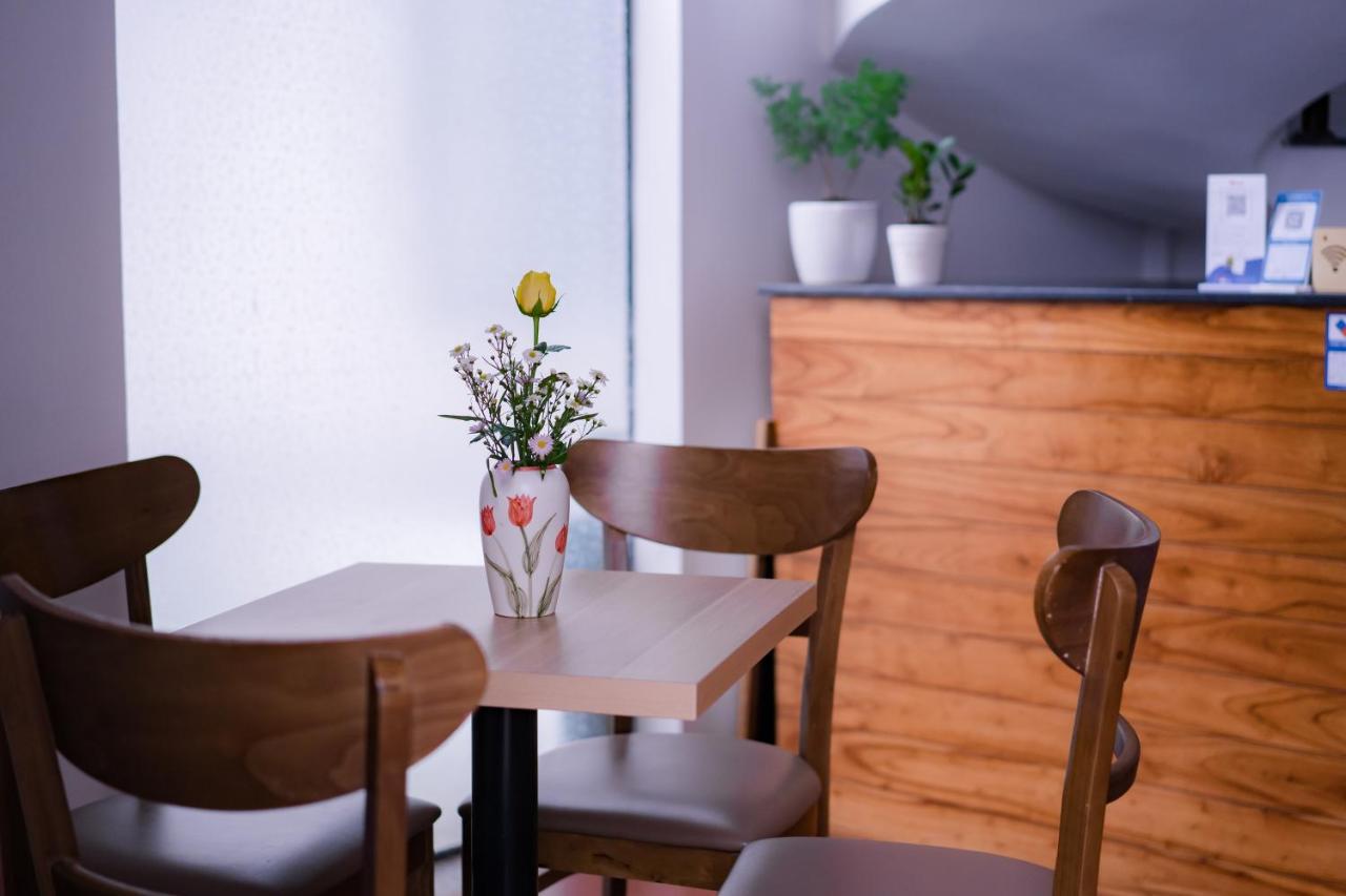 An Chi Homestay Hue Exteriör bild